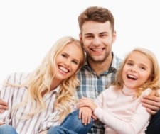 довольная семья